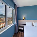 Royalisa Apartahotel 3*
