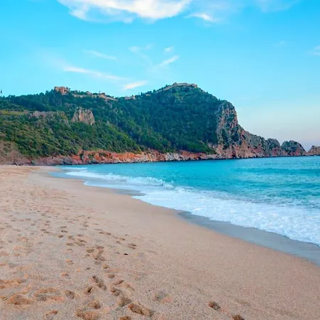 Aparthotel Royalisa 3*