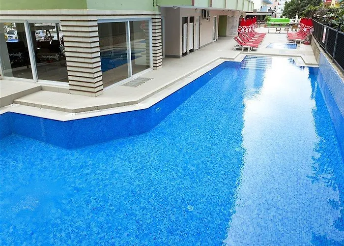 Aparthotel Royalisa 3*